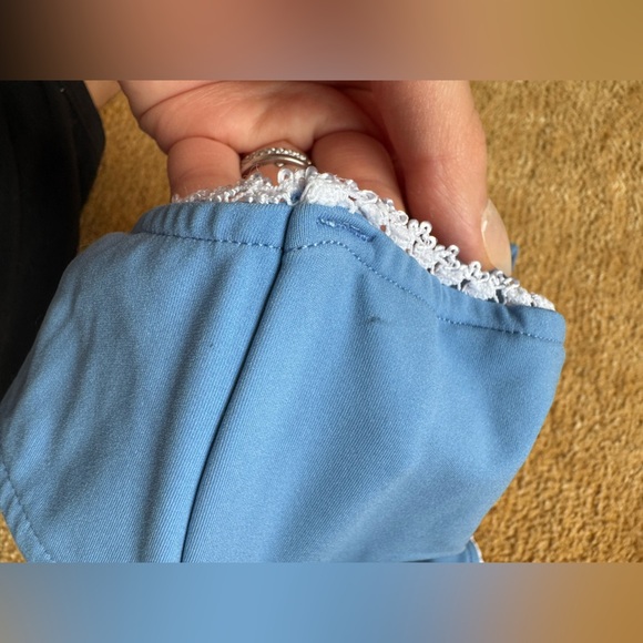 NWT Reformation Maldives Bikini Top Azure - Picture 13 of 14